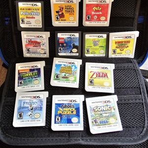 Nintendo 3DS game bundle
